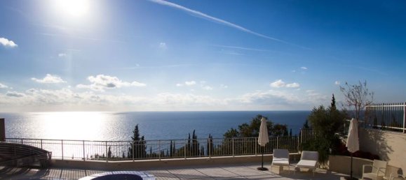 4 bedrooms Commercial property in Budva, Montenegro No. 159 19