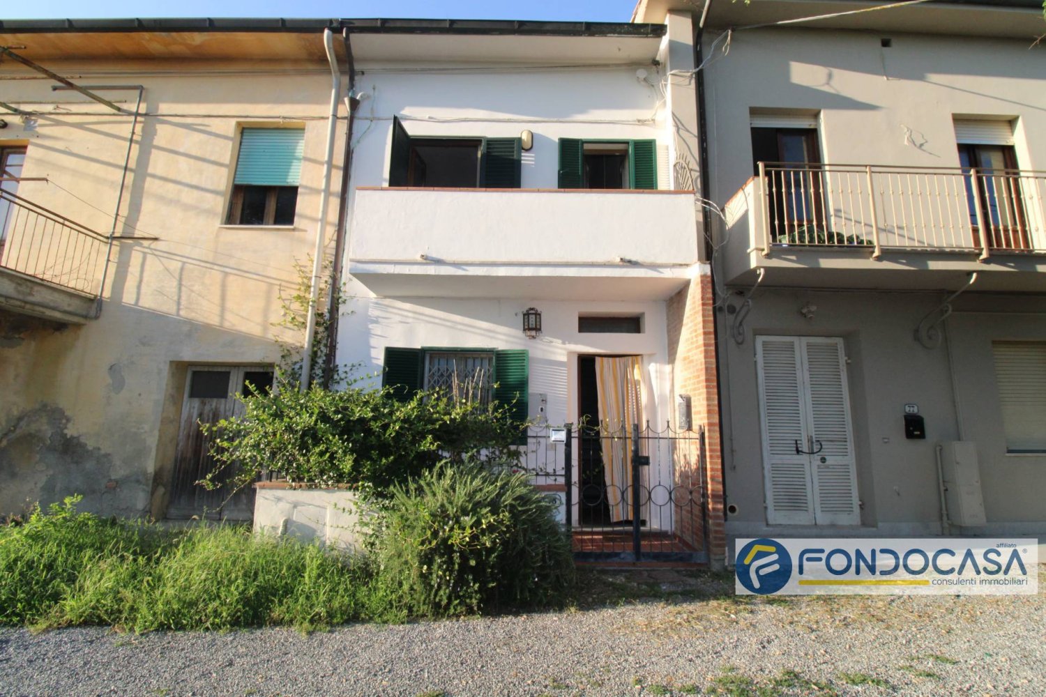 2 rooms House in Ponsacco, Italy No. 391421
