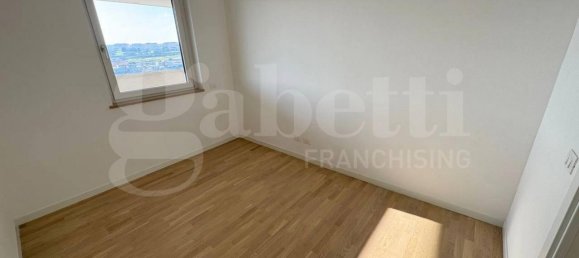 3 rooms Apartment in Termoli, Italy No. 35290 5