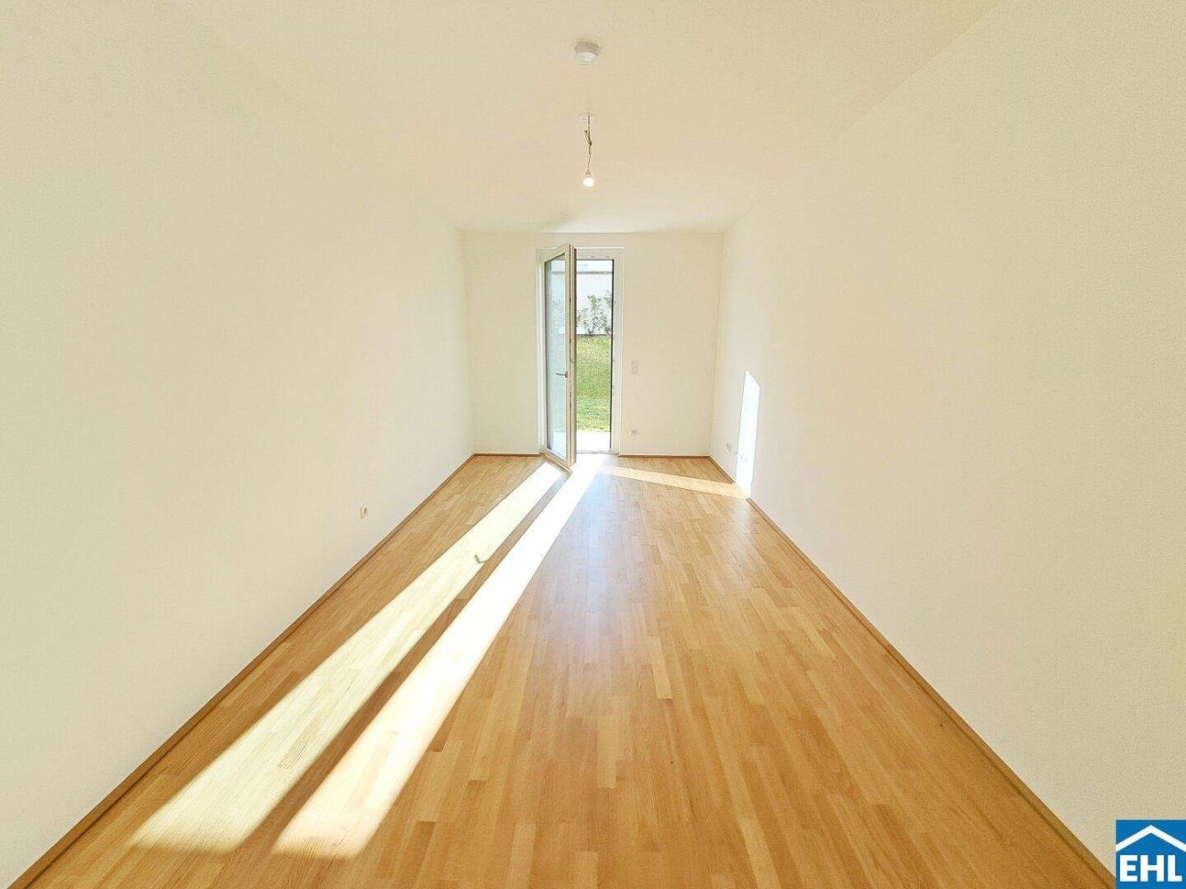 3غرفة شقة في Deutsch-Wagram, Austria رقم 254772