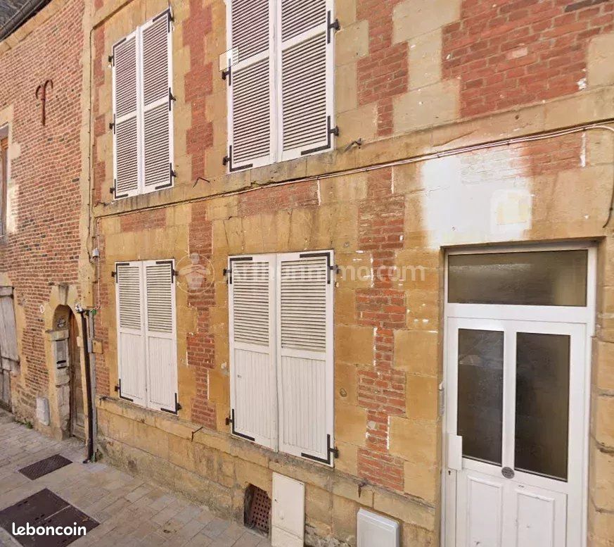 Apartamento T2 em Charleville-Mezieres, France N.º 61349