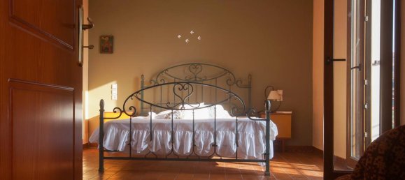 6 bedrooms Commercial property in Lesbos, Greece No. 4059 8