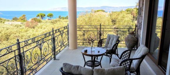 6 غرف نوم عقار تجاري في Lesbos, Greece رقم 4059 9