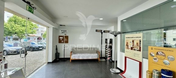 Oficina en Fatima, Portugal 174 m² No. 85690 5