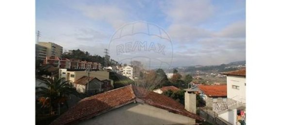 4 bedrooms Villa in Guimaraes, Portugal No. 190046 3