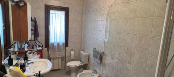 Дом с 10 комнатами в Карминьяно, Италия № 48805 17