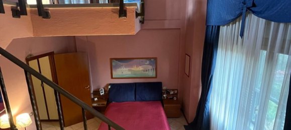 Дом с 10 комнатами в Карминьяно, Италия № 48805 15