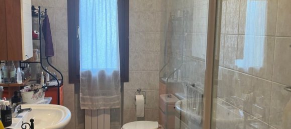 Дом с 10 комнатами в Карминьяно, Италия № 48805 11