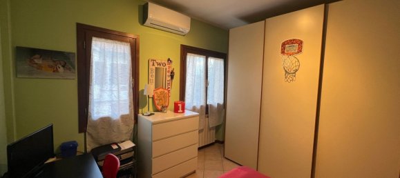 Дом с 10 комнатами в Карминьяно, Италия № 48805 18