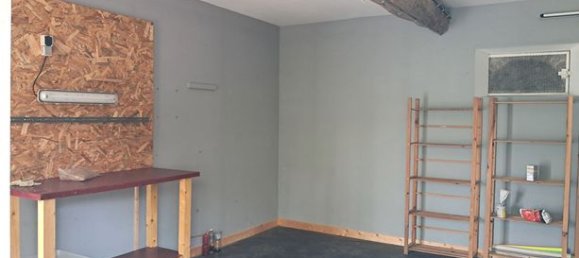 3 bedrooms House in Sens, France No. 303750 11