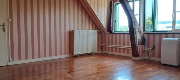 3 bedrooms House in Sens, France No. 303750 7