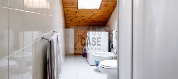 1 chambre Appartement à Abbadia San Salvatore, Italy No. 358736 13