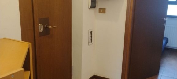 2 bedrooms Apartment in Rome, Italy No. 360074 6