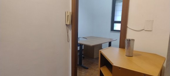 2 bedrooms Apartment in Rome, Italy No. 360074 8