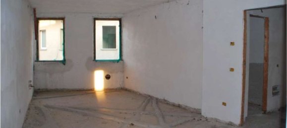 4غرفة شقة في Soncino, Italy رقم 3994 3