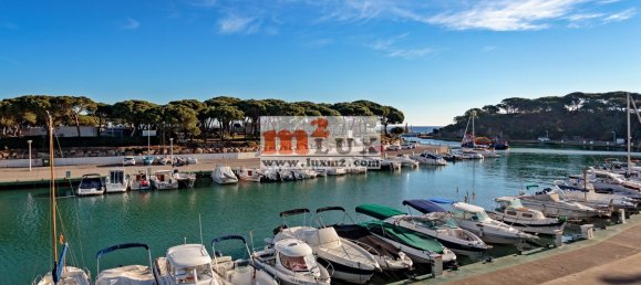 3 Schlafzimmer Wohnung in Platja D'aro, Spain, Nr. 13344 26