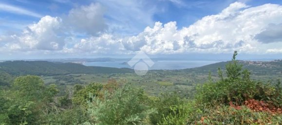 3 bedrooms Building in Montefiascone, Italy No. 320840 2