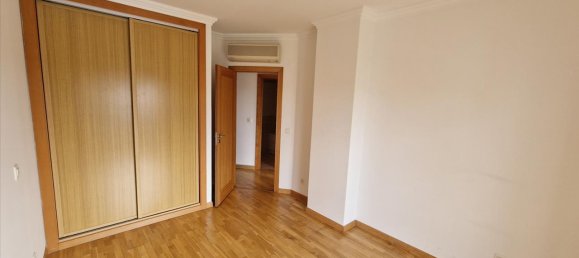 4 bedrooms Duplex in Sintra, Portugal No. 87202 12