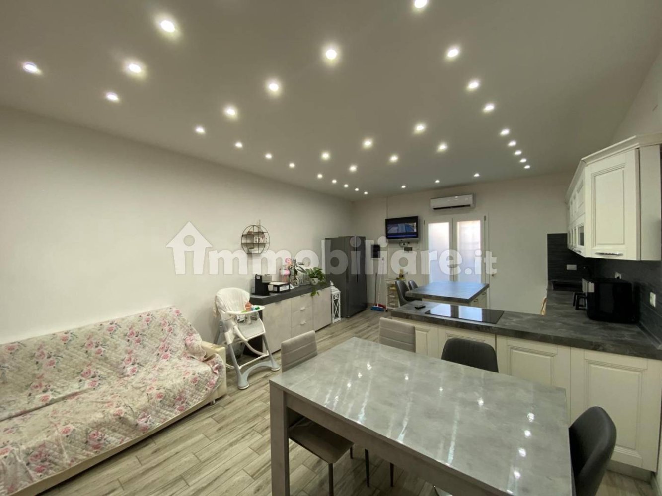 3 Schlafzimmer Wohnung in Ardea, Italy, Nr. 343411