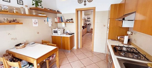 3 bedrooms Apartment in Novate Milanese, Italy No. 364209 5