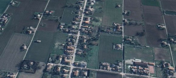 7 rooms House in Cento, Italy No. 277595 8