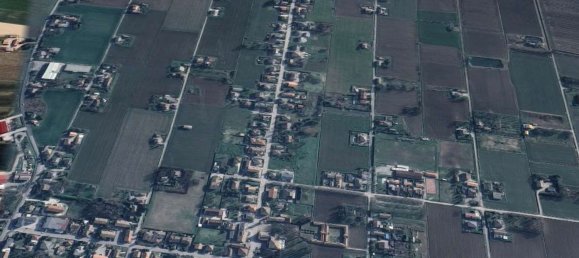 7 rooms House in Cento, Italy No. 277595 9