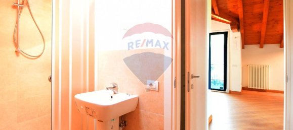 3 rooms Penthouse in Stresa, Italy No. 152527 12