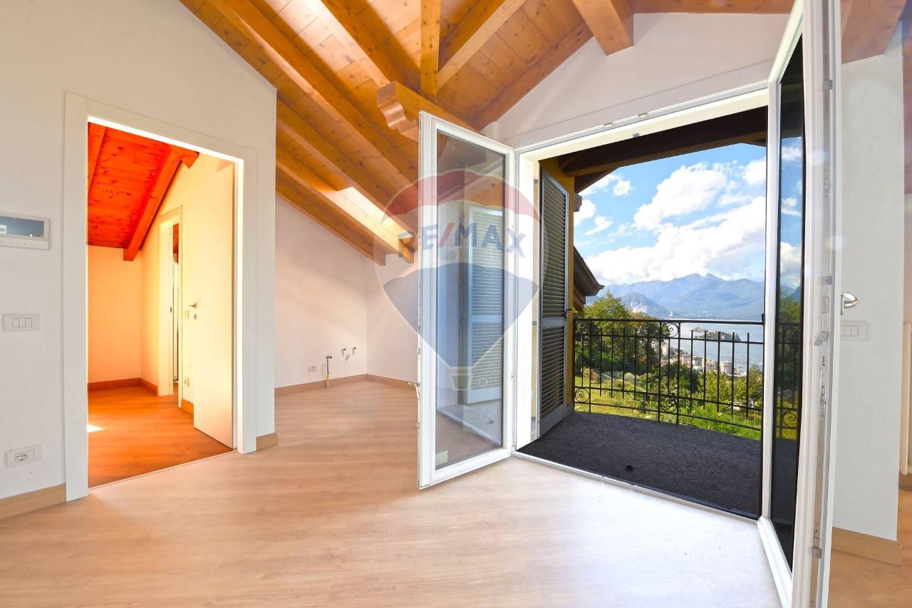 3-Zimmer Penthouse in Stresa, Italy, Nr. 152527