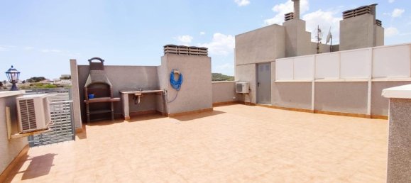 2 bedrooms Penthouse in Guardamar del Segura, Spain No. 13003 26