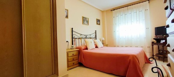 2 bedrooms Penthouse in Guardamar del Segura, Spain No. 13003 22