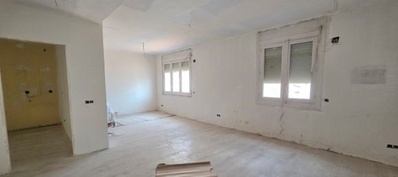 Apartamento de 3 dormitorios en Madrid, Spain No. 169015 16