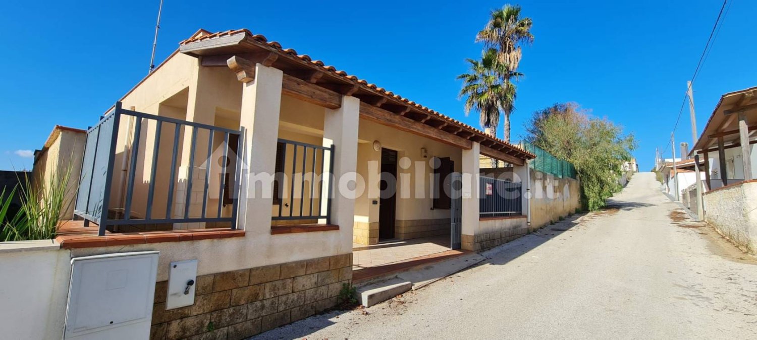 Villa de 2 dormitorios en Castelvetrano, Italy No. 303923