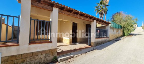 Villa de 2 dormitorios en Castelvetrano, Italy No. 303923 2