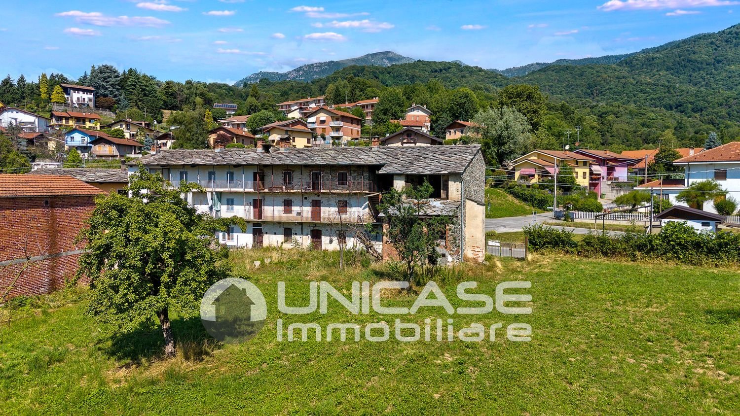 Casa de 9 divisões em Paesana, Italy N.º 269351