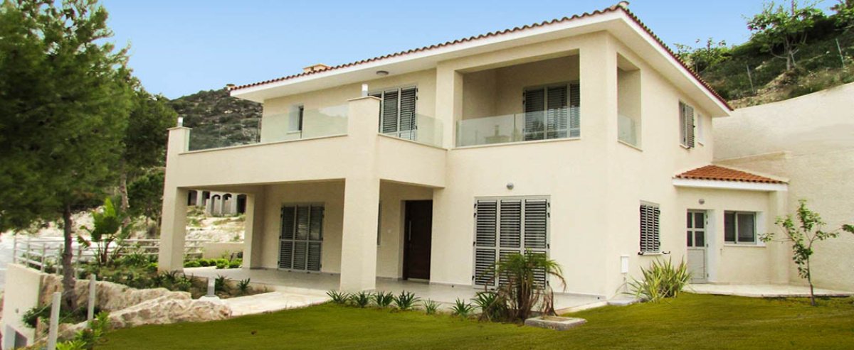 4 rooms Villa for sale in Paphos, Cyprus № 24585