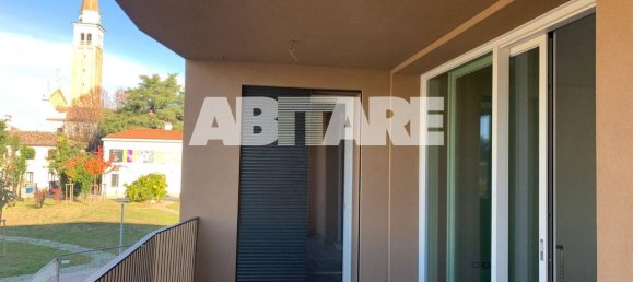 6 rooms Apartment in Mogliano Veneto, Italy No. 139206 9