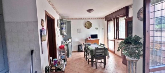 6-salle Maison à Rome, Italy No. 29578 11