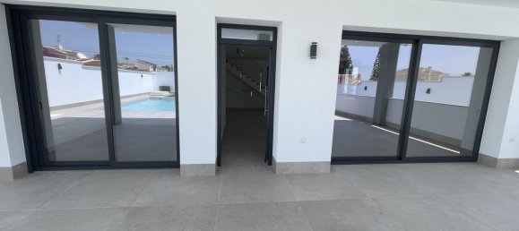3 غرف نوم فيلا في Ciudad Quesada, Spain رقم 288636 4