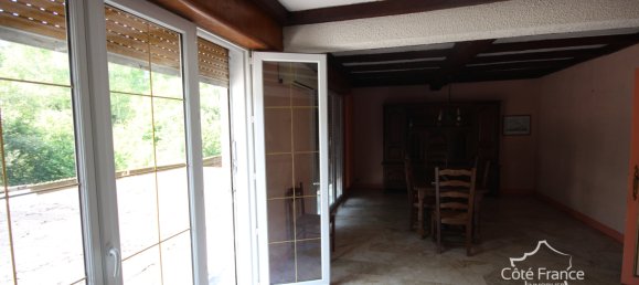 5 bedrooms House in Gespunsart, France No. 152078 17