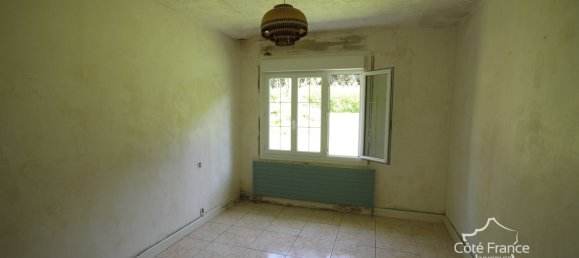 5 bedrooms House in Gespunsart, France No. 152078 19