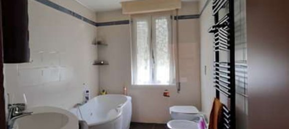 Apartamento de 3 habitaciónes en Montorfano, Italy No. 2811 5