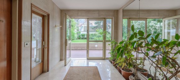 Квартира с 2 спальнями в Коломб, Франция № 349196 16