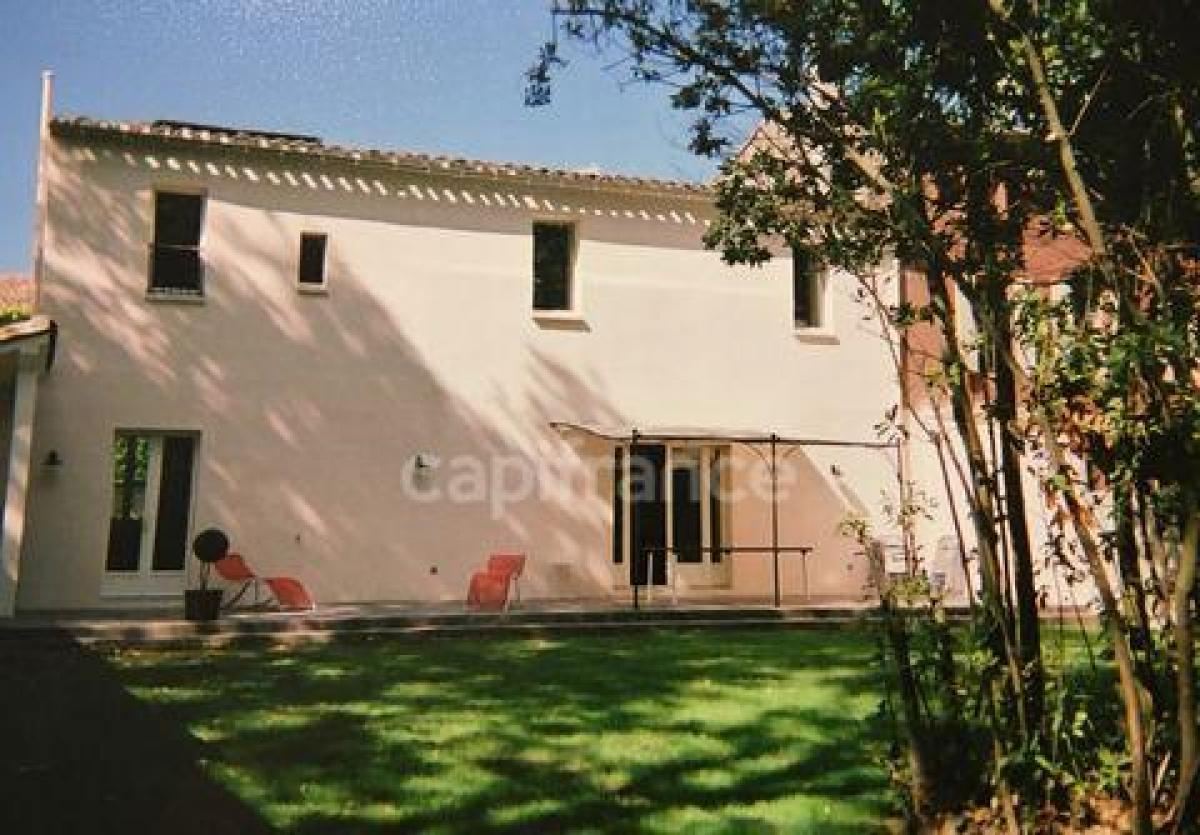 3 bedrooms House in Carcassonne, France No. 24246