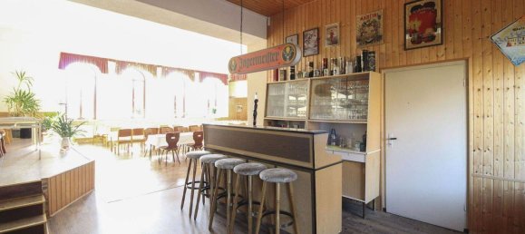 8 غرف نوم مقهى / مطعم في Salzlandkreis, Germany رقم 321697 17