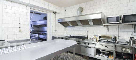 8 غرف نوم مقهى / مطعم في Salzlandkreis, Germany رقم 321697 19