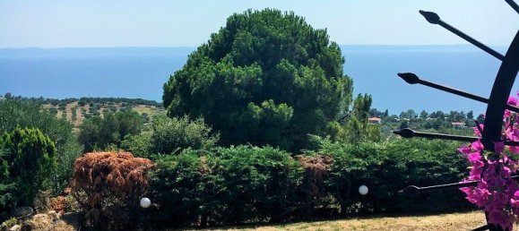 3 bedrooms Property in Chalkidiki, Greece No. 5513 2