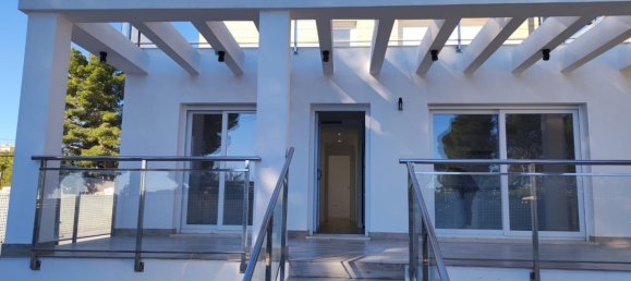 4 bedrooms House in La Nucia, Spain No. 12031 2