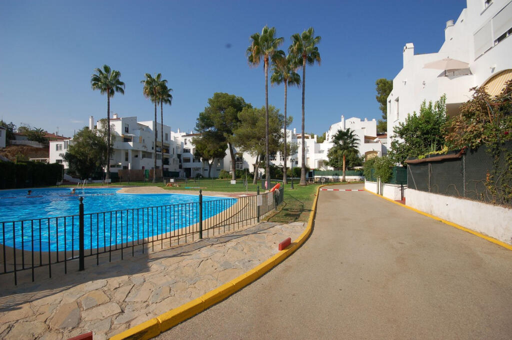 3 chambres Appartement à Marbella, Spain No. 246112