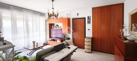 2 غرف نوم شقة في Cormano, Italy رقم 374046 4