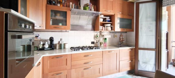 2 غرف نوم شقة في Cormano, Italy رقم 374046 12